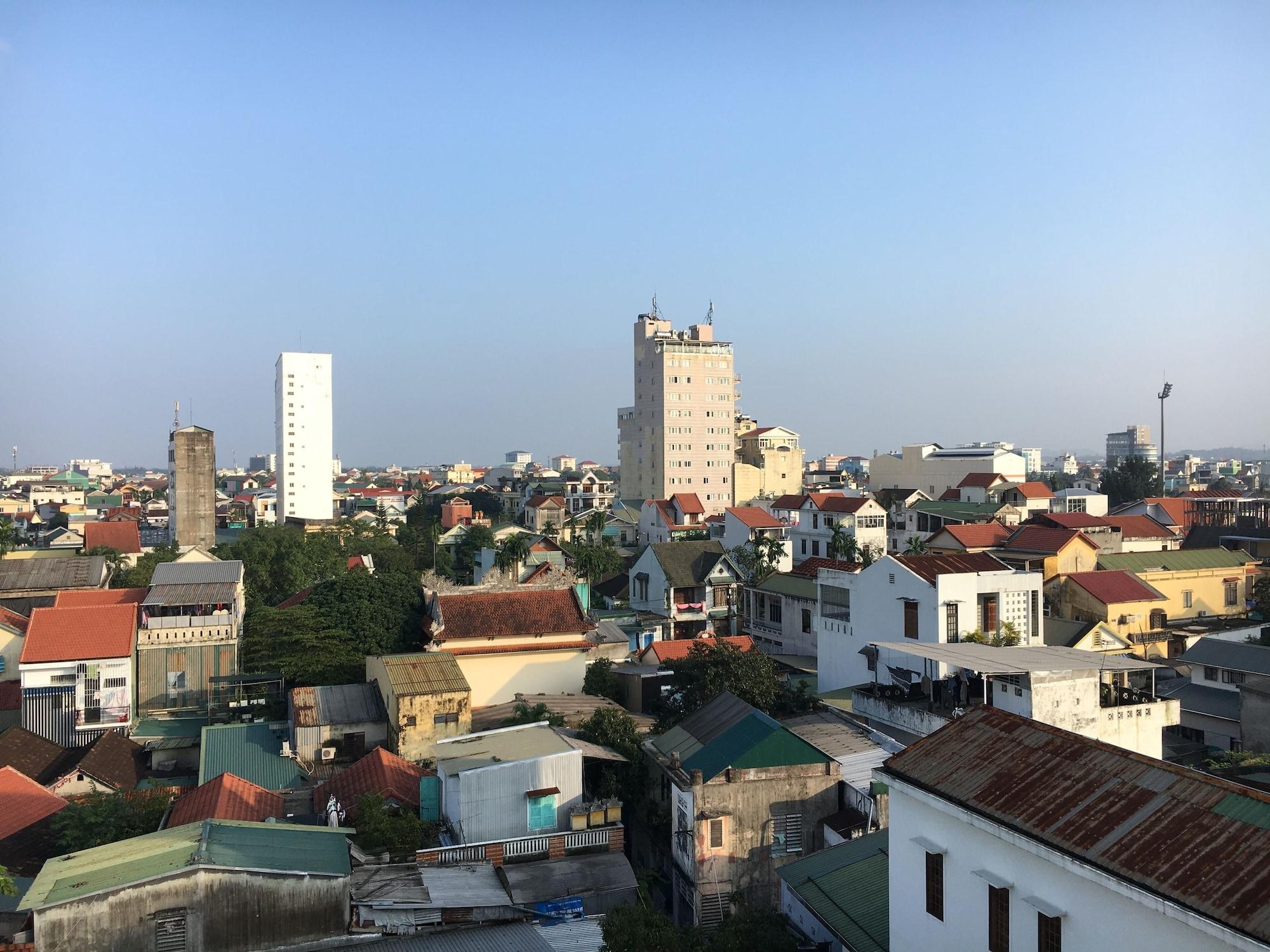 Hotel La Perle Hue Bagian luar foto